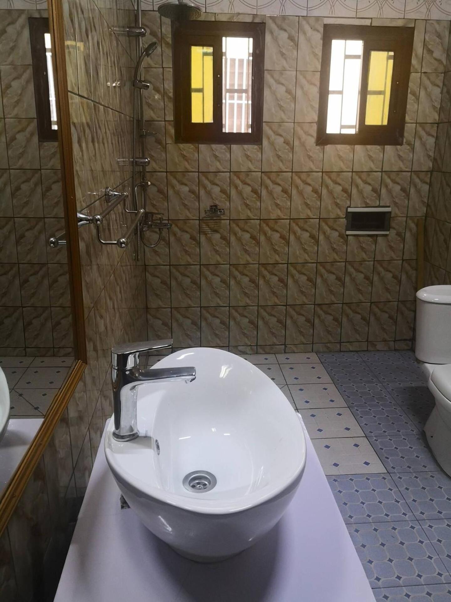 Tout Confort Avec Jardin Entree Bastos Yaoundé Exteriör bild